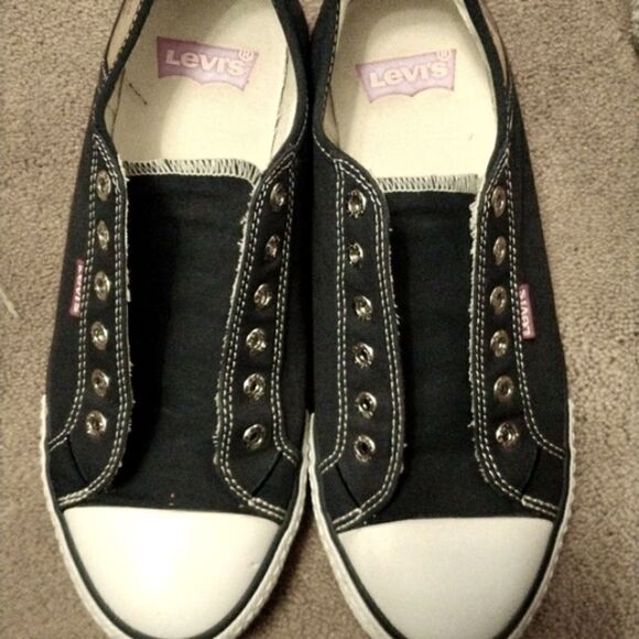 Levi's Sneakers  - Picture 12 of 12